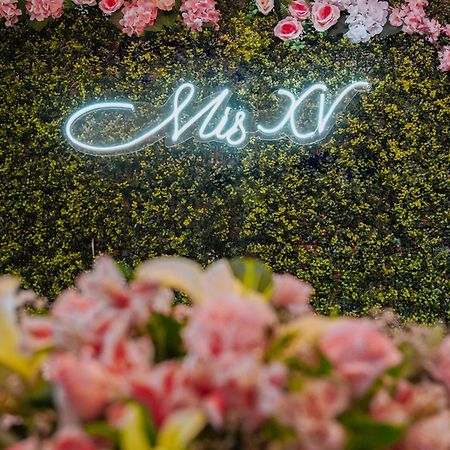 Hotel Colon Plaza Business Class นวยโวลาเรโด ภายนอก รูปภาพ